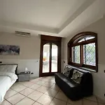 게스트하우스 Palazzo Excelsus 4*