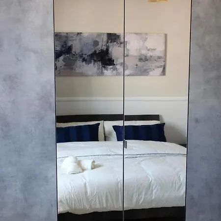 Palazzo Excelsus Guest house *