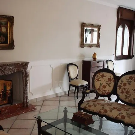 Palazzo Excelsus Guest house *