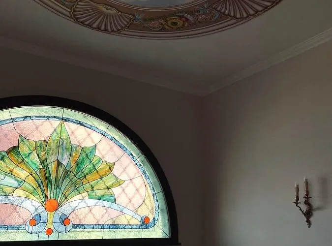 بيت ضيافة Palazzo Excelsus 4*