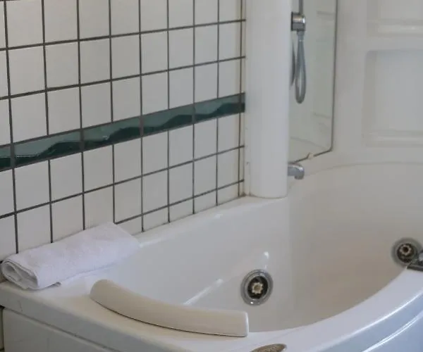 بيت ضيافة Palazzo Excelsus 4*