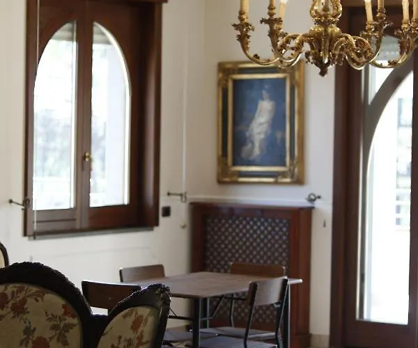 بيت ضيافة Palazzo Excelsus Terzigno